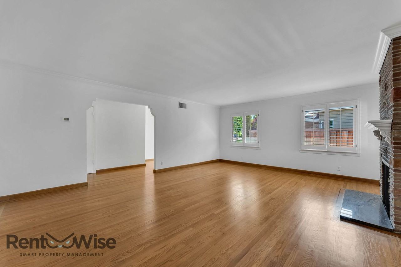 1534 Whipple Ave - Photo 6 of 47