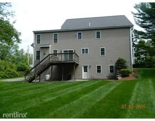 27 Bellevue Ave - Photo 2 of 9