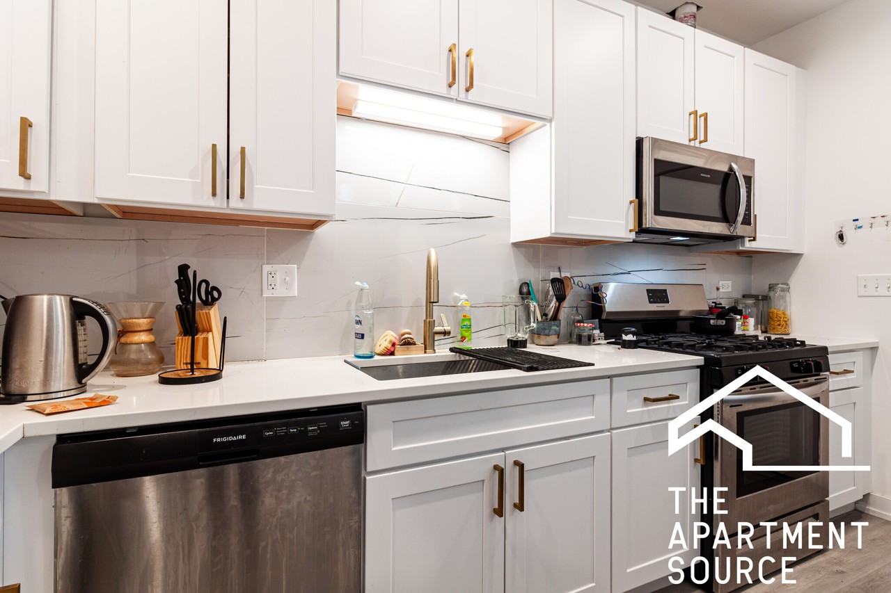 4937 N Saint Louis Ave #2S - Photo 4 of 18