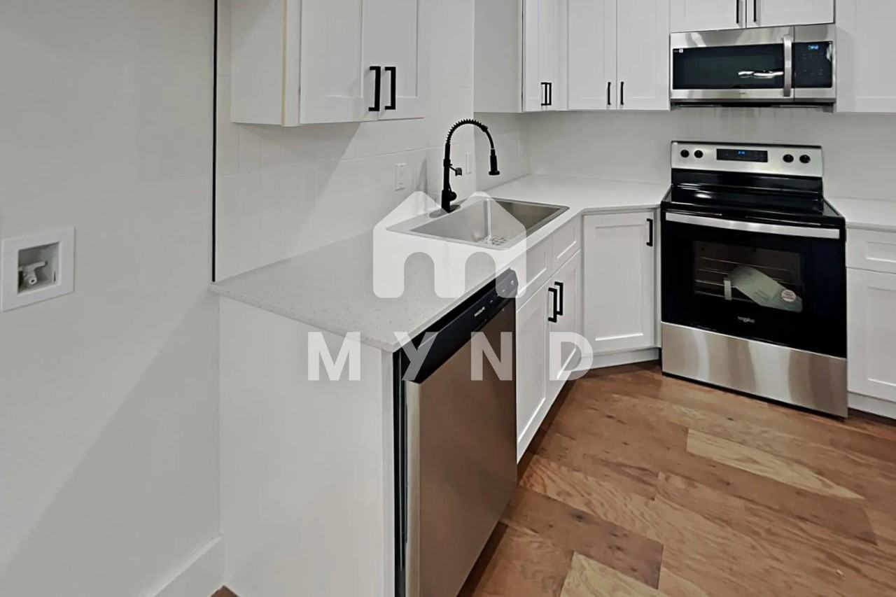 1603 Rutland Dr Unit B - Photo 2 of 16