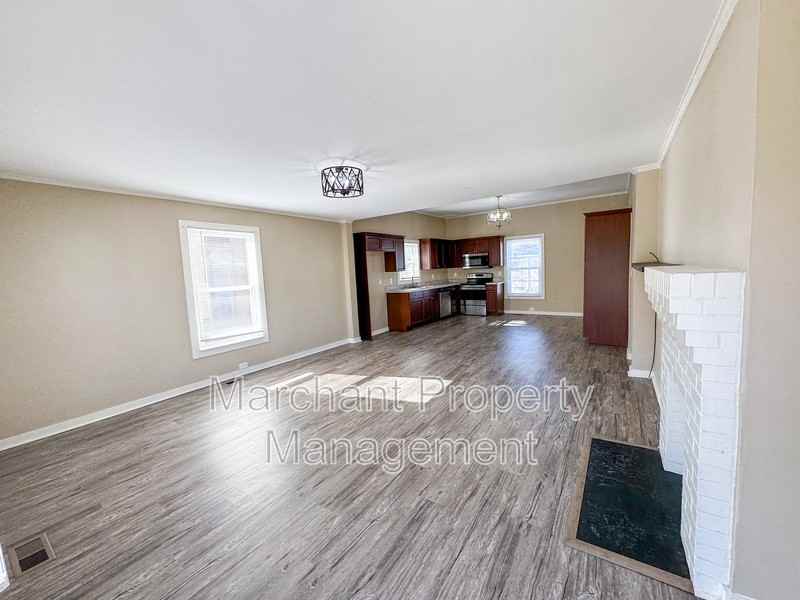 5 Seyle St - Photo 3 of 16