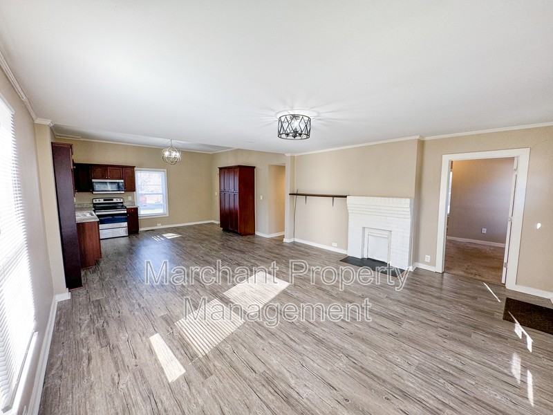 5 Seyle St - Photo 4 of 16