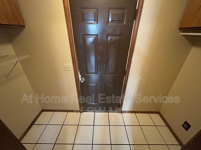 1415 S Arcadia Ave - Photo 5 of 12