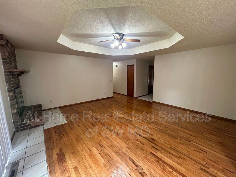 1415 S Arcadia Ave - Photo 7 of 12