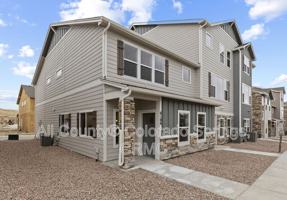 featured image of 6106 Venado Grv
