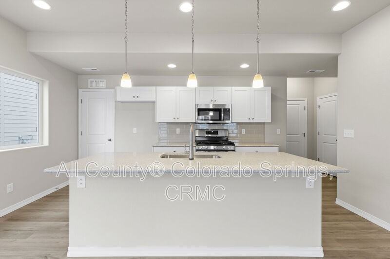6106 Venado Grv - Photo 5 of 23