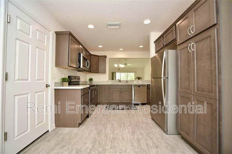 11188 Hess Way - Photo 2 of 20