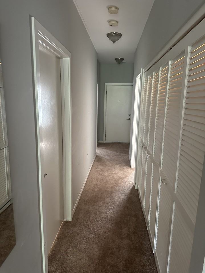 4114 S Drexel Blvd #3rdFL - Photo 2 of 11