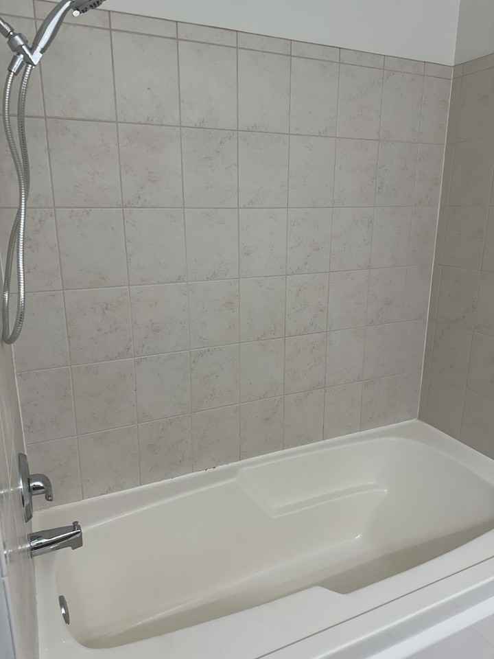 4114 S Drexel Blvd #3rdFL - Photo 6 of 11