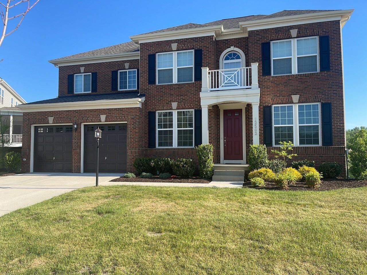 12502 Welford Manor Dr - Photo 2 of 50