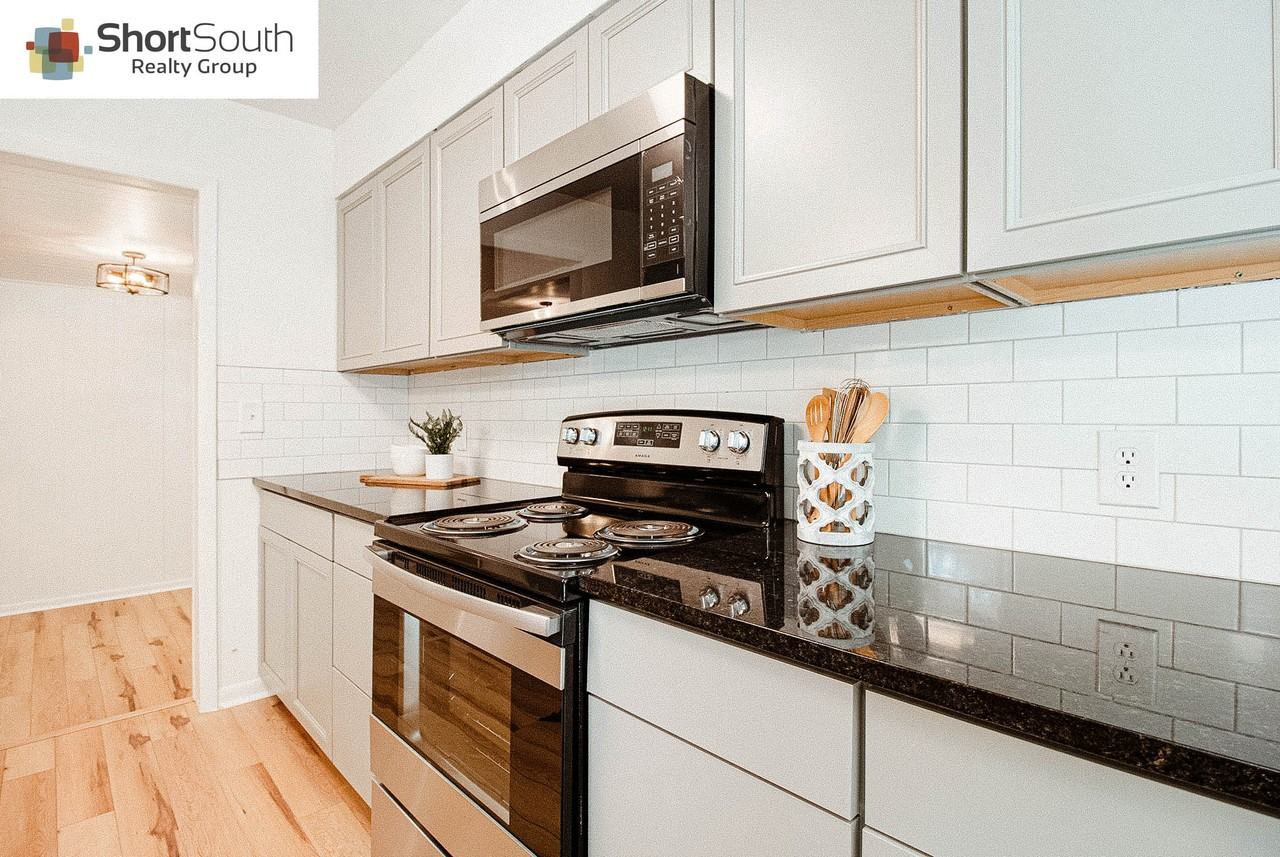 2620 Kraft Ave Se - Photo 2 of 18