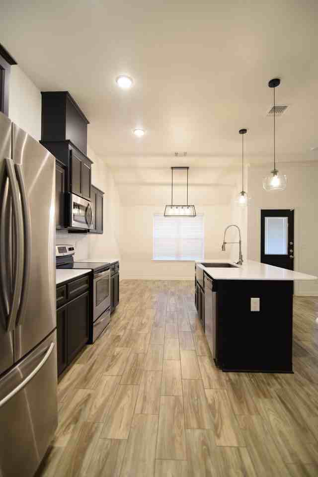 6409 Alabaster Dr - Photo 4 of 21