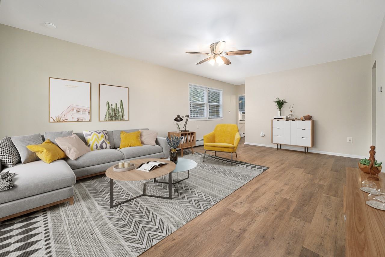 633 Ocean Ave #NA - Photo 2 of 18