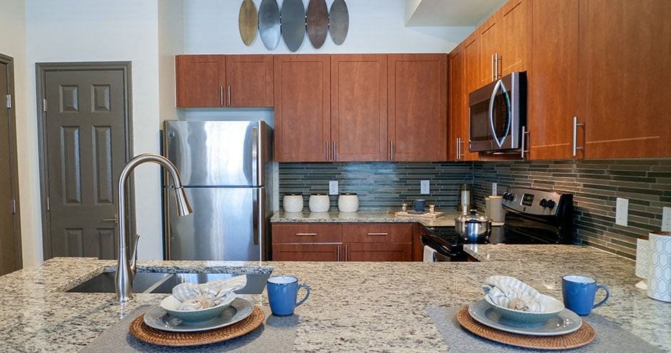 Retreat at Stonebridge Ranch Apartments - Photo 6 of 26