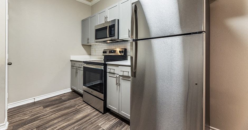 Towne Crossing Apartments - Photo 6 of 42