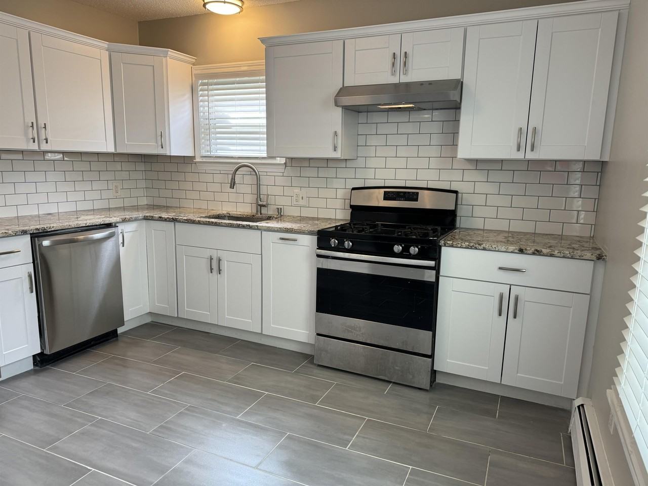 65 Boswell Ave - Photo 7 of 8