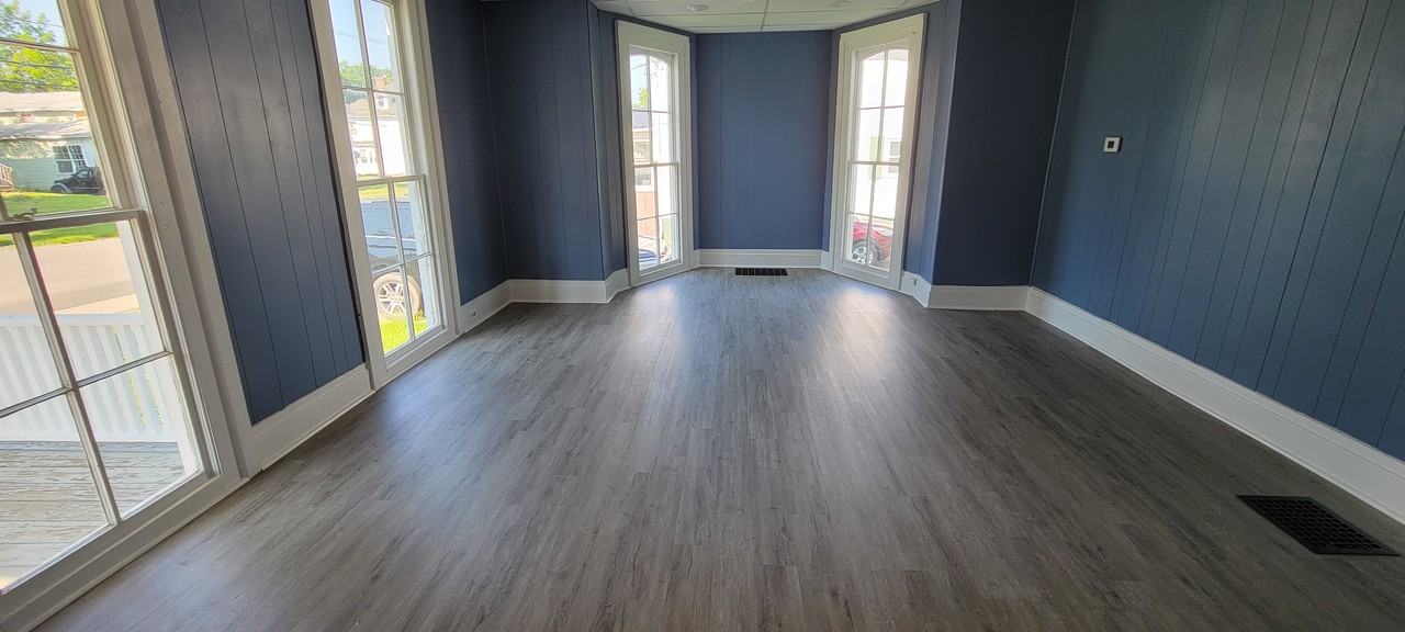 223 West Park Street #223 - Photo 2 of 8