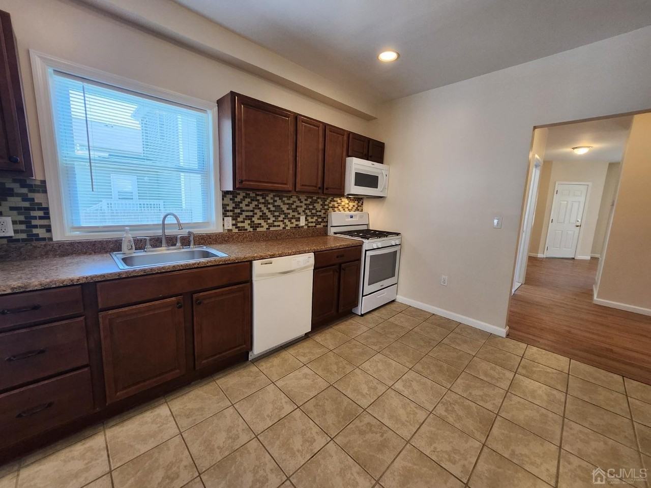 154 George Street #1 - Photo 5 of 16