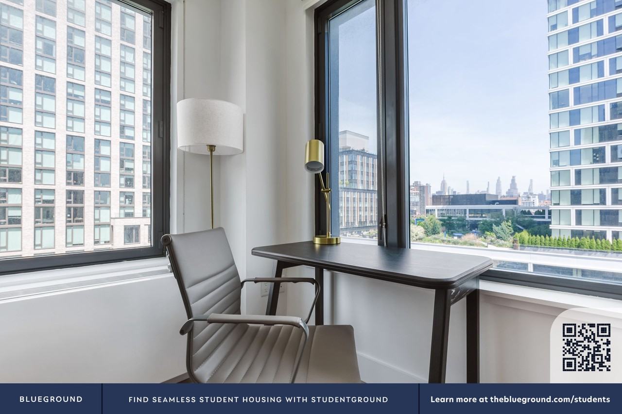 145 Clinton St #1495 - Photo 6 of 27