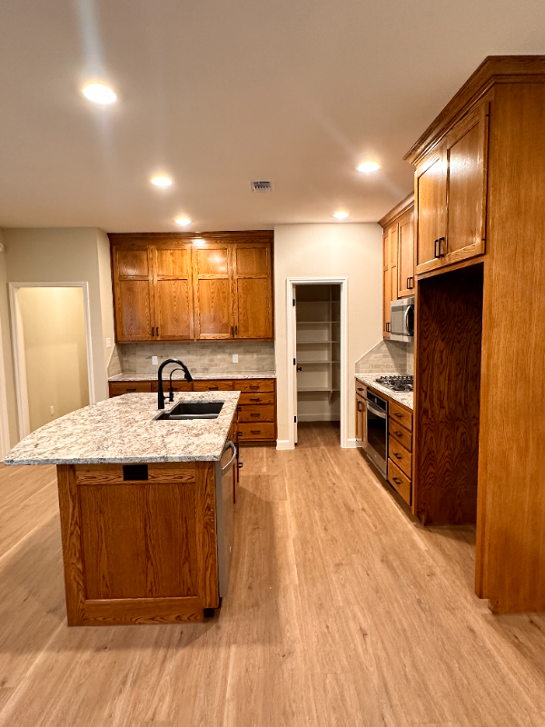 1316 Milltown Rd - Photo 5 of 18