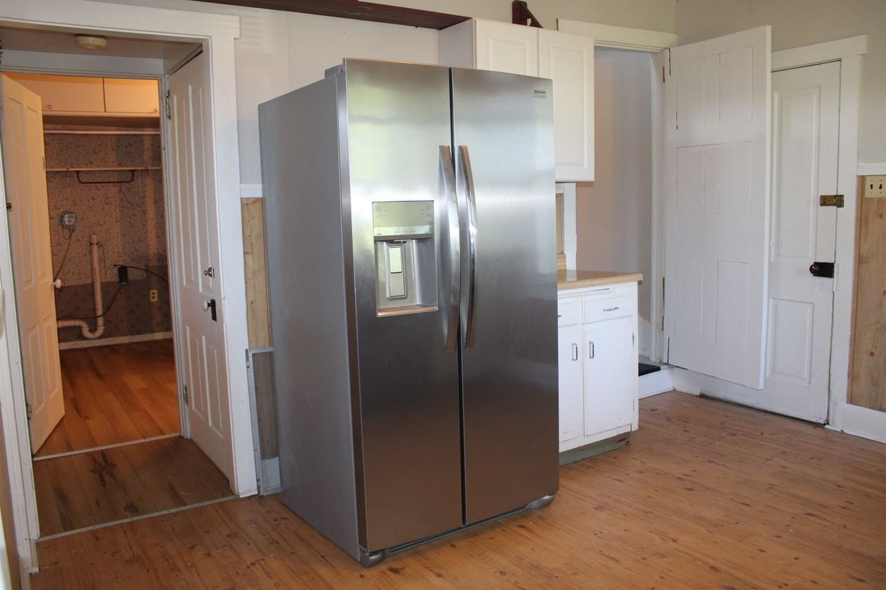 600 Church Rd - Photo 3 of 15