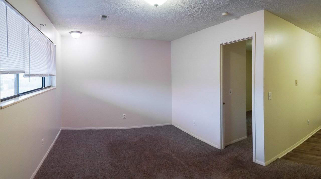 Valley View Apartments - Photo 5 of 50