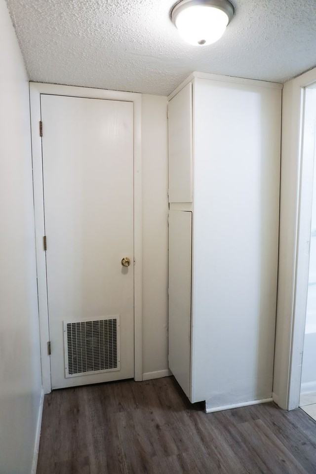 Valley View Apartments - Photo 3 of 50