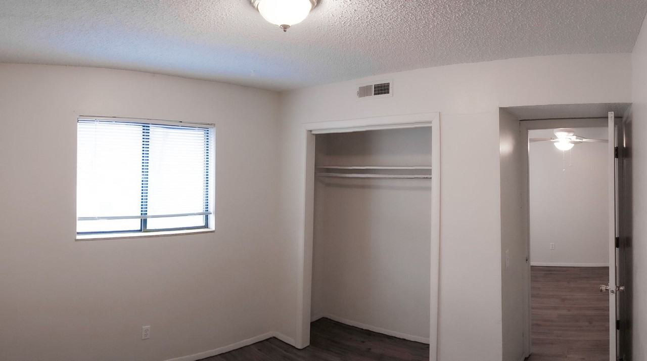Valley View Apartments - Photo 5 of 50