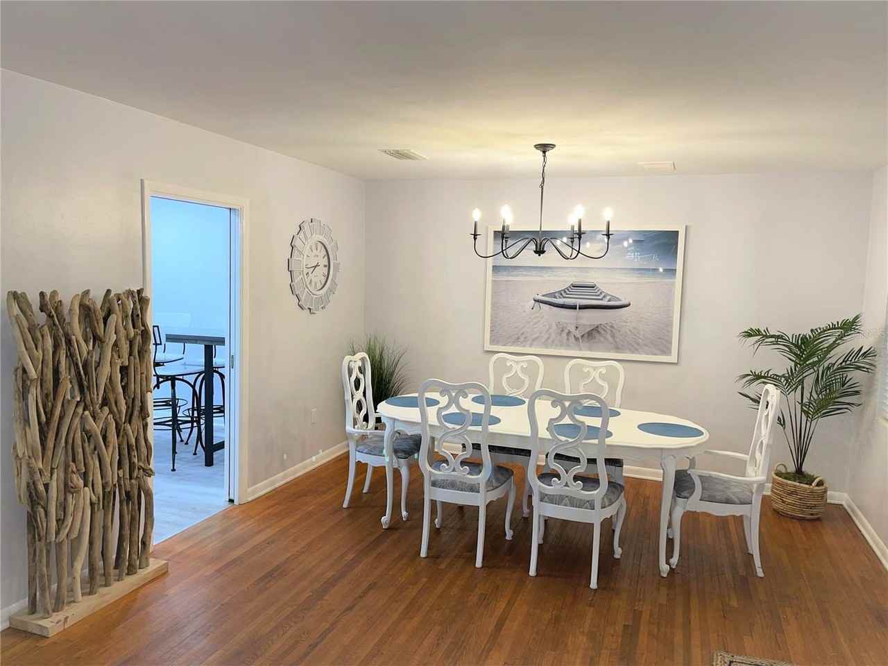 1963 Ripon Dr - Photo 4 of 29