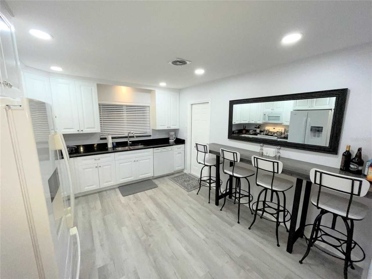 1963 Ripon Dr - Photo 6 of 29