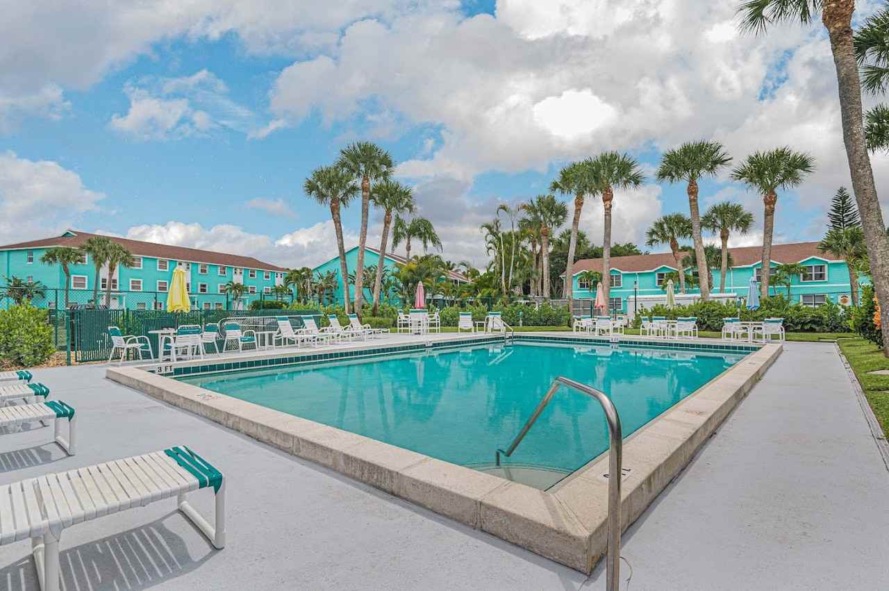 Indian River Landing Building #1 - Photo 7 of 47