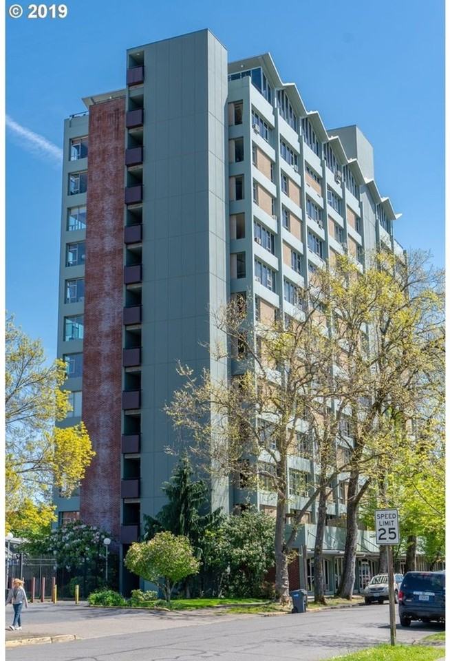 1313 Lincoln St #401
