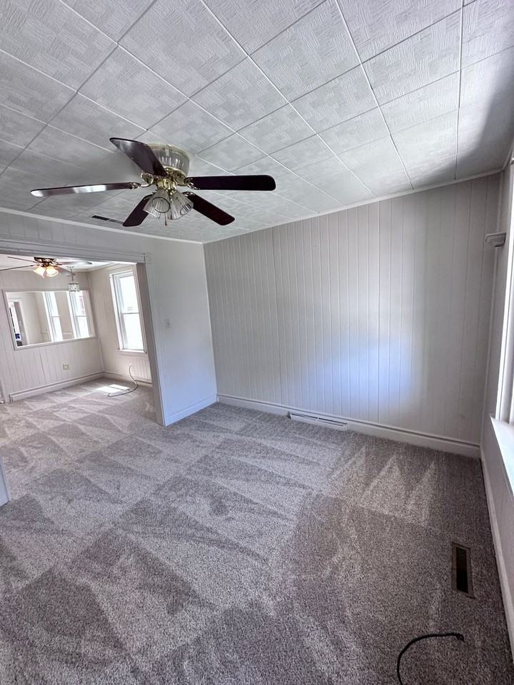 706 N 2nd Ave - Photo 2 of 30