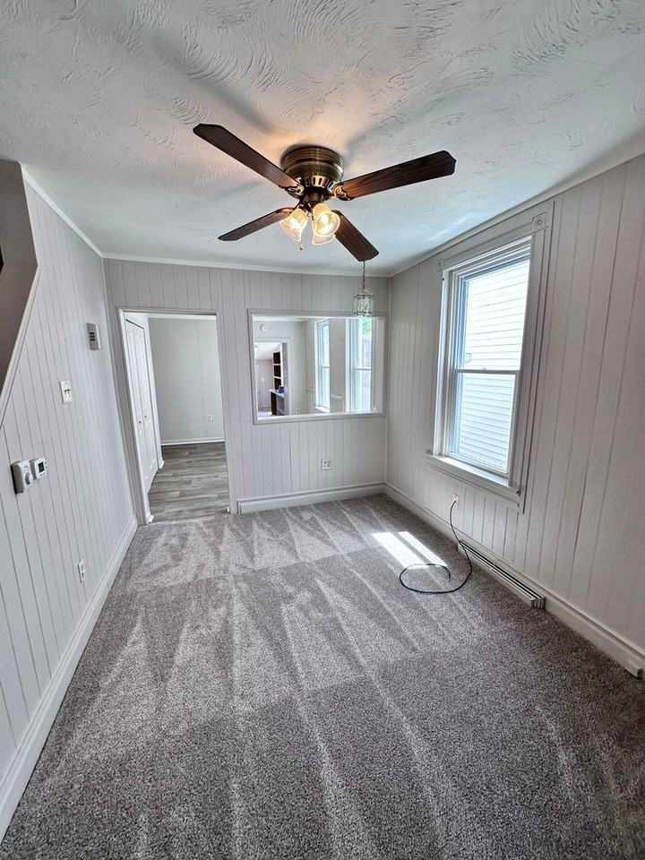 706 N 2nd Ave - Photo 6 of 30