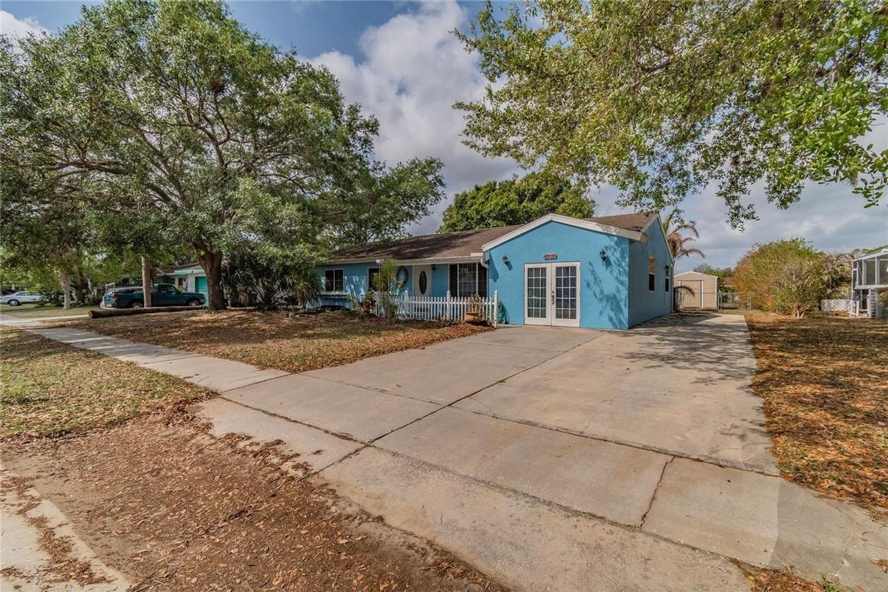 3217 Mill Run Ct - Photo 2 of 33