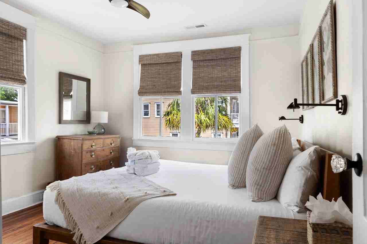 230 Rutledge Ave - Photo 3 of 35