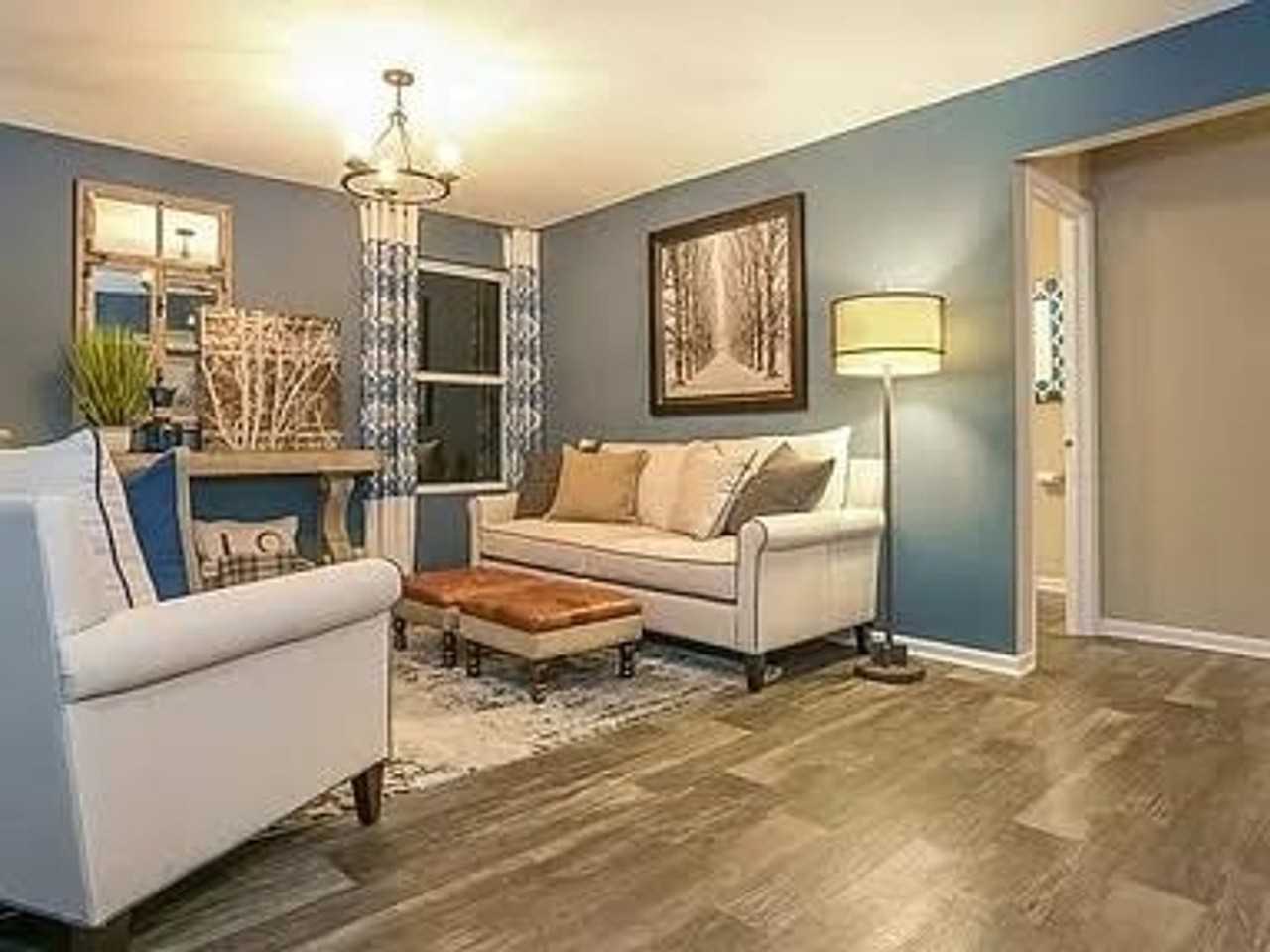 848 Sterling Heights Dr - Photo 3 of 19