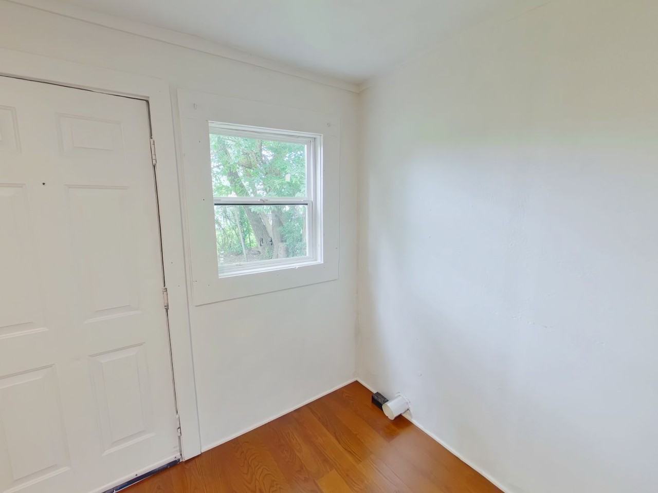 3185 S Davidson St - Photo 7 of 10