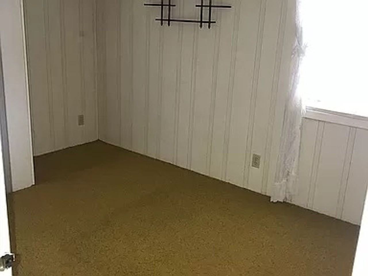 5635 Sandhill Dr - Photo 5 of 12
