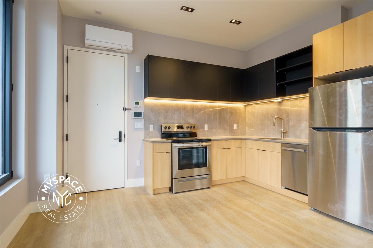 2625 4th St #310 - Photo 4 of 26