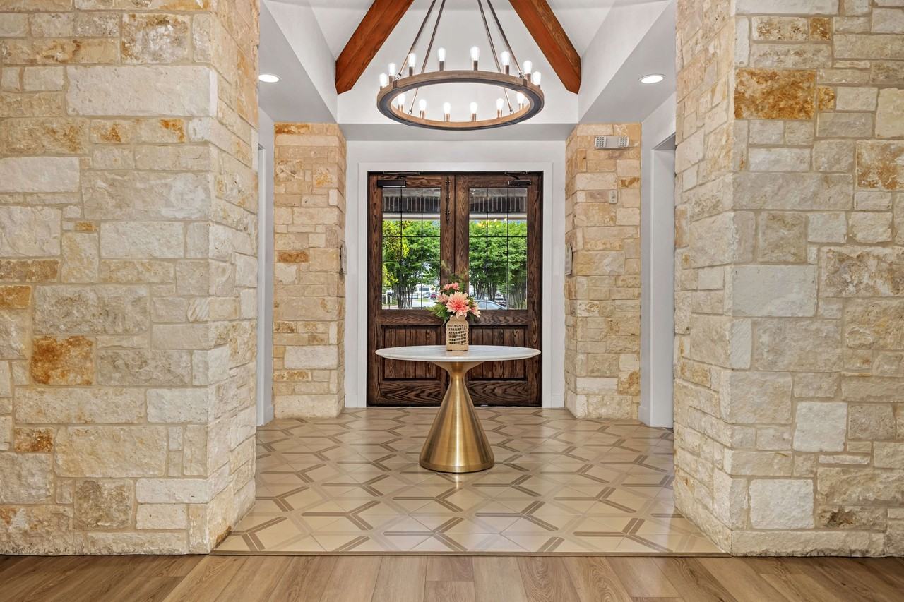 Trinity Bell Gardens Apartments - Photo 4 of 30