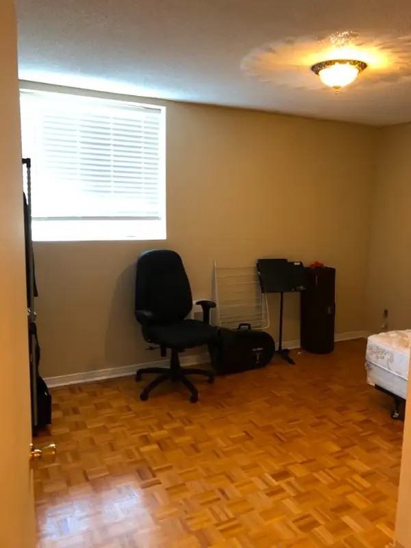 1169 Rockingham Avenue - Photo 2 of 7