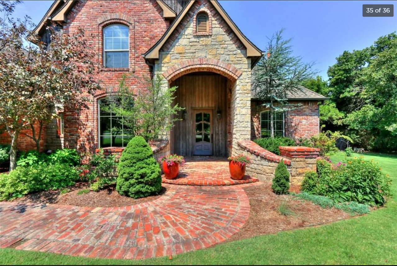 6001 Wynstone Dr #1 - Photo 2 of 35