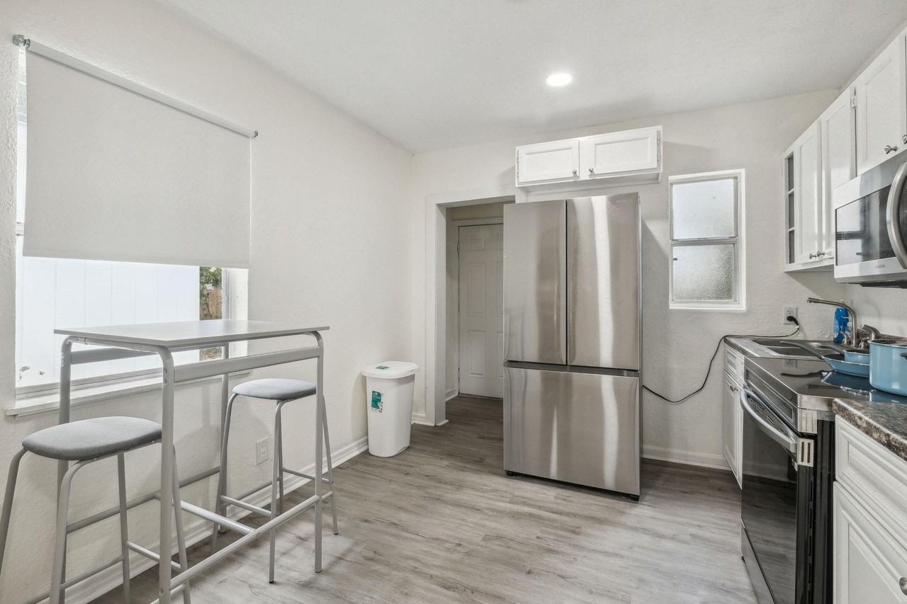 Lenox Ave - Photo 4 of 14