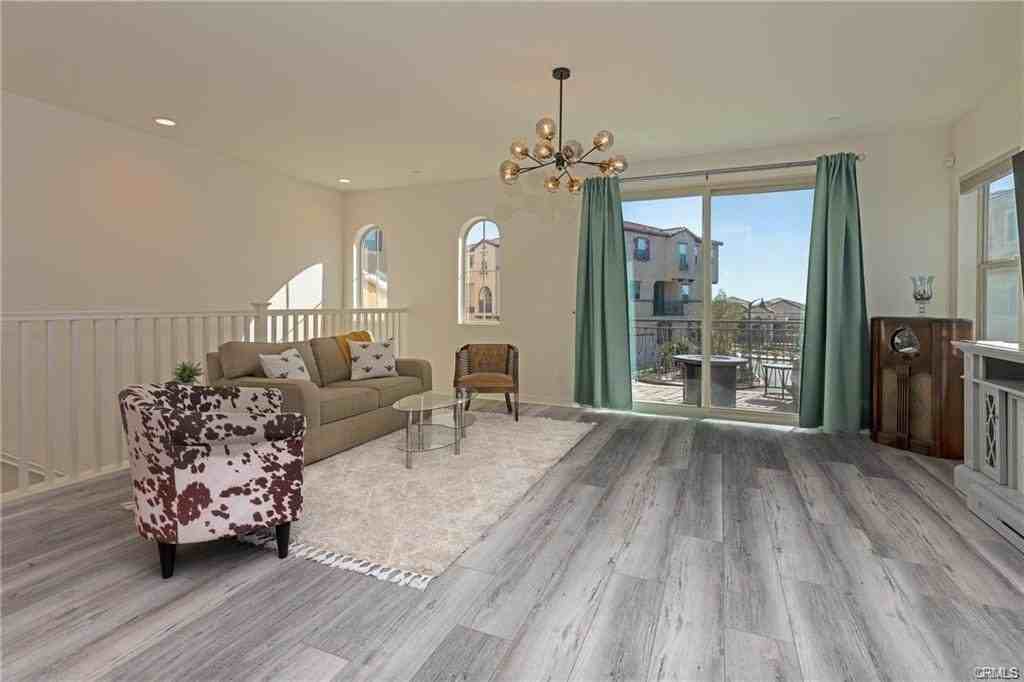 400 Coyote Pass - Photo 3 of 8