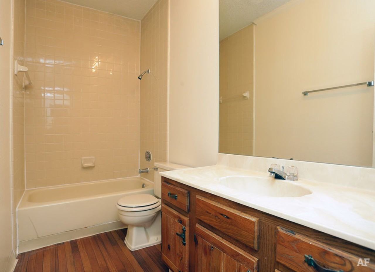 Parkridge Place Apts. - Photo 4 of 6