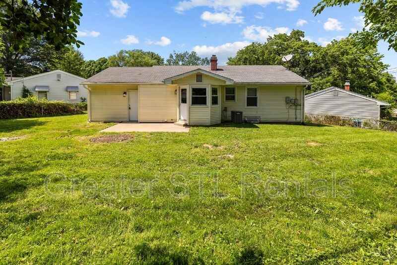 28 Orchard Ct - Photo 4 of 40