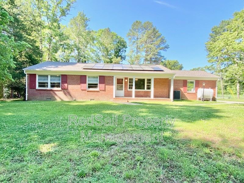 163 Albemarle Dr - Photo 2 of 19