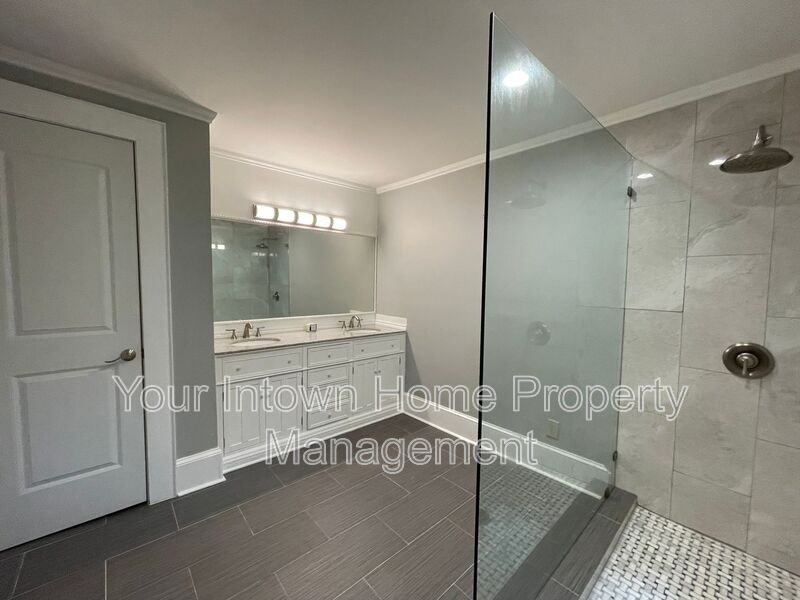 137 N 4th Ave - Photo 3 of 35