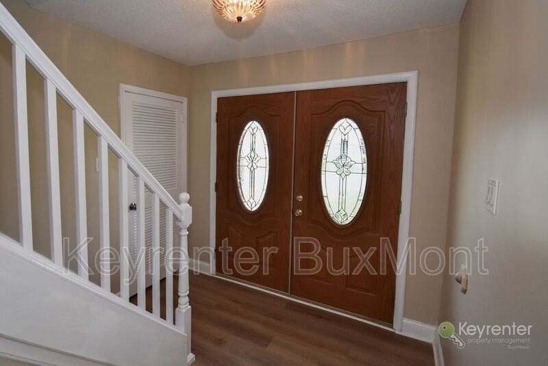 548 Cassingham Rd - Photo 3 of 31